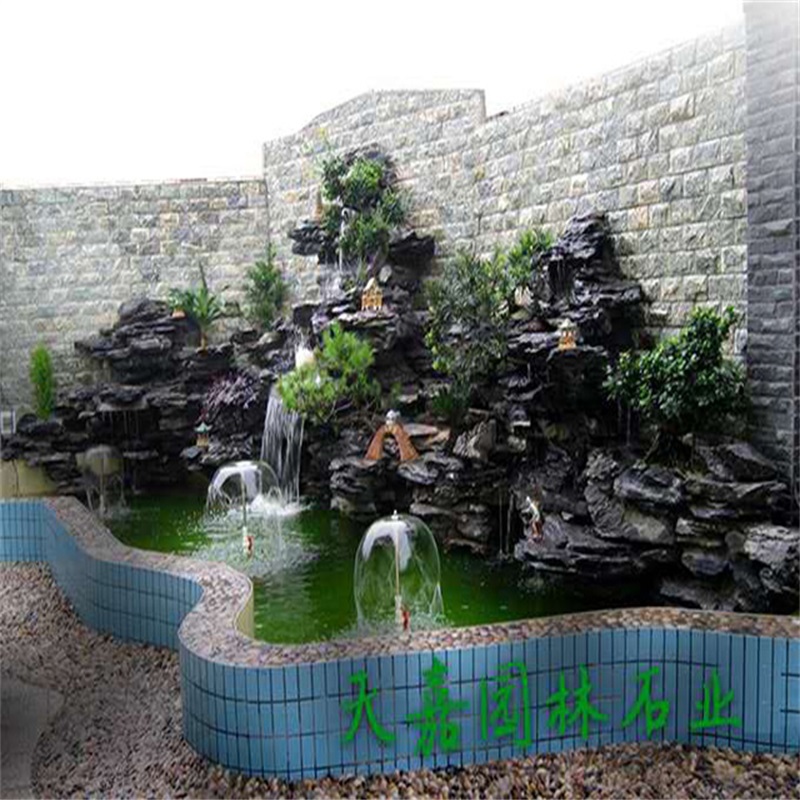 钢城小庭院水景设计